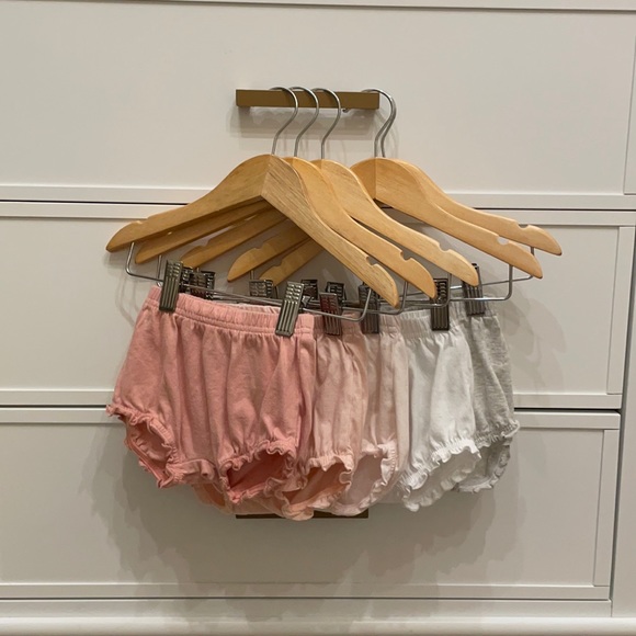 H&M Other - Baby ruffle bloomers